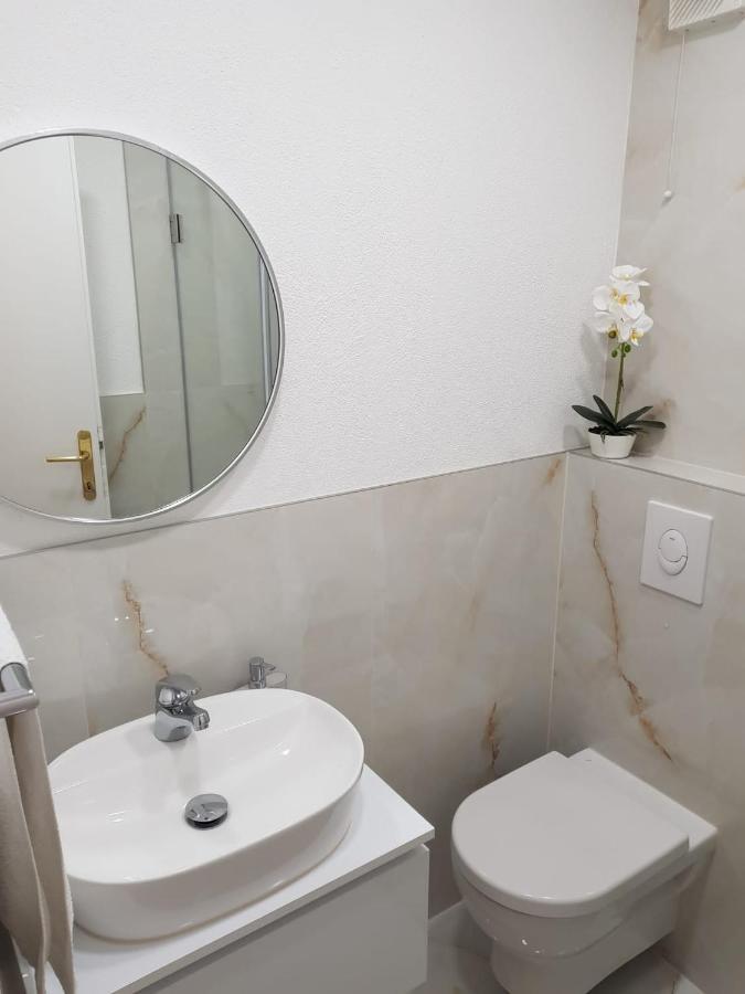 Apartment Miskovic Макарска Экстерьер фото