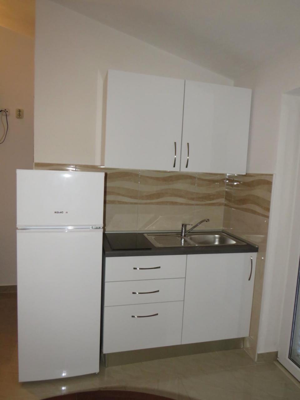 Apartment Miskovic Макарска Экстерьер фото