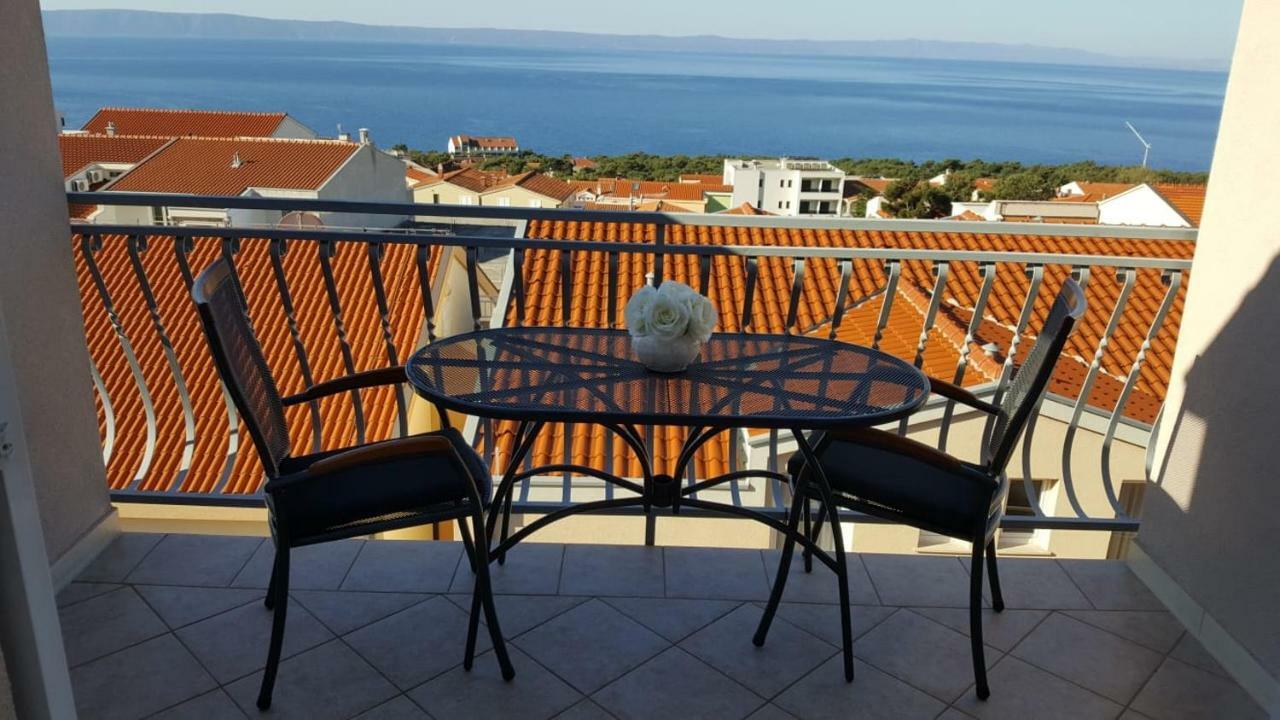 Apartment Miskovic Макарска Экстерьер фото